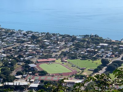 Directly below us is the Townsville Sports Reserve and the road beside the reserve leads directly to the Strand Park and Strand Pier. The sandy waterfront appears on the right although it continues up the left of the picture. Our breakfast spot is to the right of the picture out of frame.