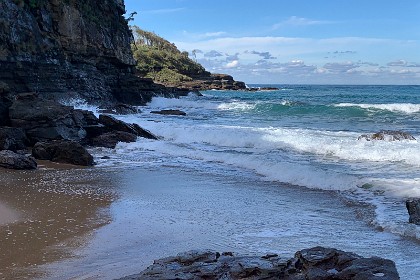 Sunday 29 May, 2022 - Myrtle Beach  I love this and gaze in wonder at how this part of NSW was made. What a beautiful part of the world we live in. How fortunate are we?