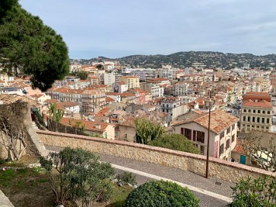 Thursday, 9 March 2023 I caught Le Petit Train; it stops at Notre Dame de L'Esperance so tourists can walk around & take in the lovely views.  Looking to the NW of Cannes, over part of Le Suquet (Old Town), from Place de la Castre.