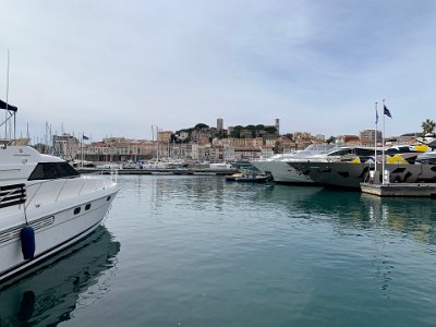 Thursday, 9 March 2023 From the end of the Jetee Albert Eduoard, looking up to the Eglise Notre Dame de L'Esperance.  Behind me is the Casino & the Auditorium Luois Lumiere where the Cannes Film Festival happens every May.