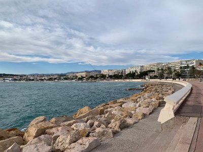 Thursday, 9 March 2023 Looking back to Cannes from near Port Canto & the Square du 8 Mai 1945 (also known as Les Jardins de la Roseraie).