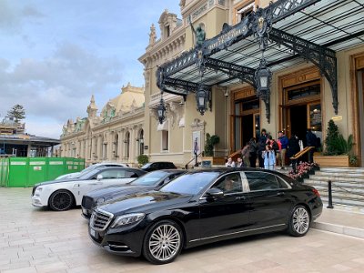 Tuesday, 7 March 2023 For Jeff...A driver awaits his master/mistress in an S Class Mercedes Benz;  Mercedes' flagship full-size sedan.  A Bentley waits beside it and a Rolls Royce is beside the Bentley.