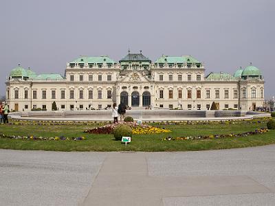 Sunday 9  April, 2006  It's full name is Österreichische Galerie Belvedere. Its art collection includes masterpieces from the Middle Ages and Baroque until the 21st century,