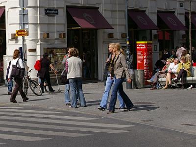 Sunday 9  April, 2006  Elegant ladies near the Sacher Hotel. Another one of those funny Mozart signs is in the background