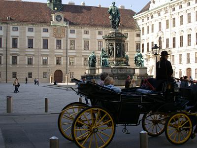 Sunday 9  April, 2006  This is the courtyard area between the main entrance on Michaelerplatz and the Heldenplatz with a Monument to Emperor Franz I.