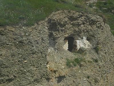 Saturday 1 April, 2006  Cave dwellings in the Acromonte district. These caves were originally occupied by Gypsies who arrived with the conquering  Catholic Monarchs' (there were two monarchs, Aragon & Castile) armies.