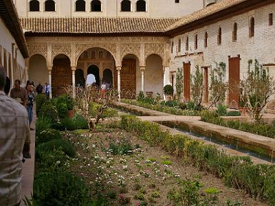 Sunday 2 April, 2006  The Patio de la Acequia (Court of the Water Channel), has a long pool framed by flowerbeds, fountains, colonnades and pavilions. Water in Islamic gardens is constantly moving and is part of the Islamic purification rituals.