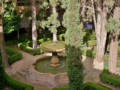 Sunday 2 April, 2006  The Alhambra was slowly rebuilt as funds became available from the tourism the book generated. The Hall of  the Two Sisters overlooks the Gardens of  Lindaraxa.