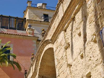 Wednesday 29 March, 2006  Bortolome Fernandez de Villavicencio built the palace after he inherited the alcazar in 1664. The wall belongs to the Patio de Armas.