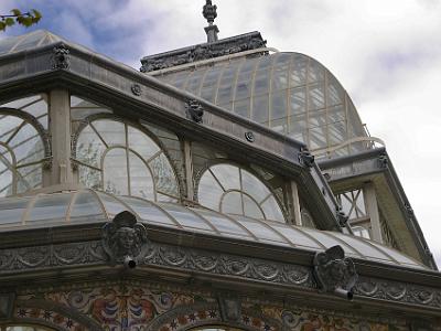 Wednesday 5 April, 2006  This is the Palacio de Cristal (Crystal Palace), a glass pavilion inspired by The Crystal Palace in London.