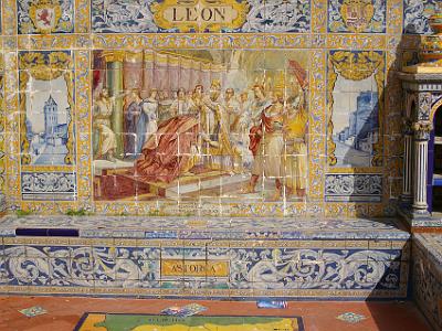 Friday 24 March, 2006  There is a tiled alcove named after each of the districts in Spain, 54 in all.