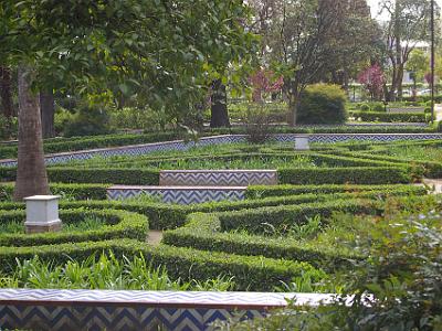 Friday 24 March, 2006  The style of the gardens is mock-Mudéjar.