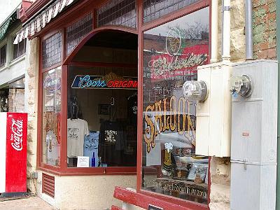 Friday 10 March, 2006  The "Oldest family owned saloon in Arizona"