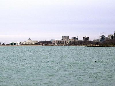 Monday 20 March, 2006  Looking south back to the John G Shedd Aquarium and the Field Museum of Natural History.