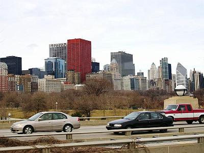 Monday 20 March, 2006  The tour continues north again along Lake Shore Drive. There's the red CNA Plaza building again.